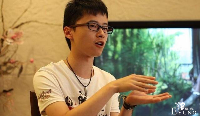 敖厂长透露签下B站千万合同，其实B站真的不穷，大UP主们也不穷-4.jpg
