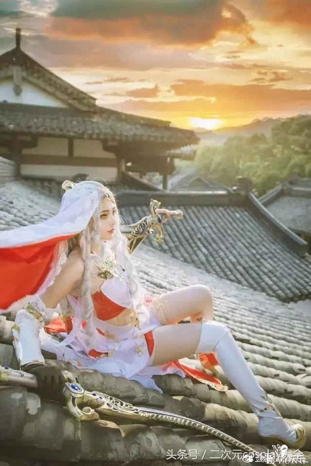 日月同辉出乱世明教cos，剑网三朔雪喵姐惊艳帅气-4.jpg