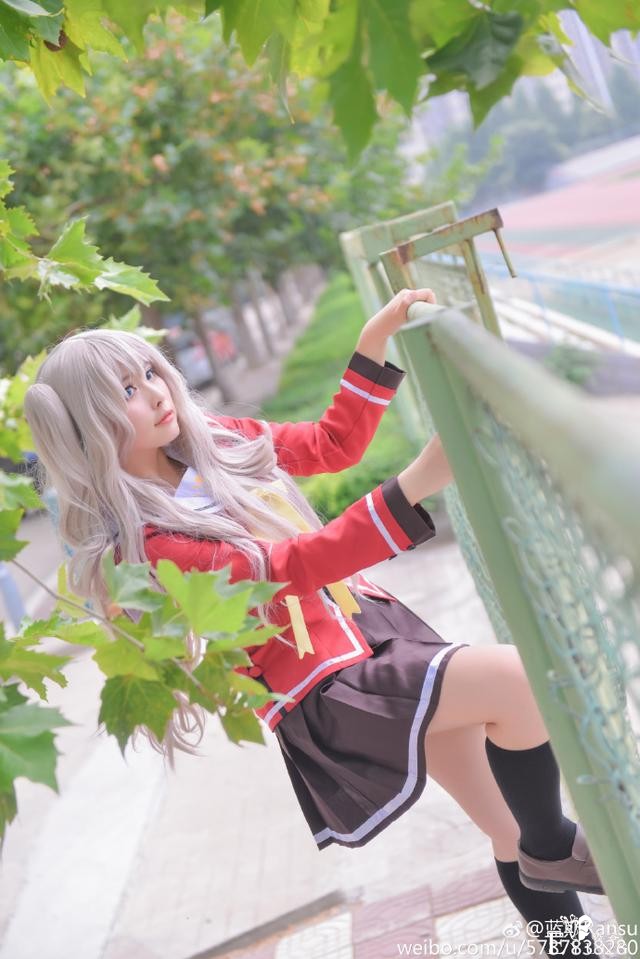 《夏洛特》友利奈绪cos，双马尾可爱元气制服萝莉！-4.jpg