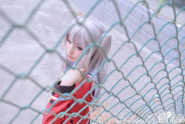 《夏洛特》友利奈绪cos，双马尾可爱元气制服萝莉！-6.jpg
