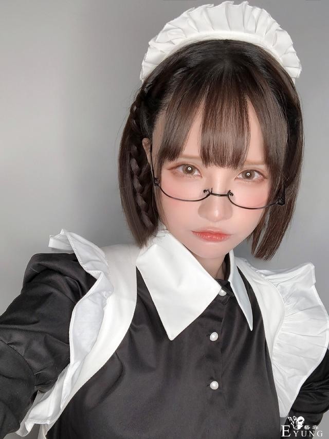 网上有很多美少女cos截图都是她，超令人羡慕的一个完美女孩-1.jpg