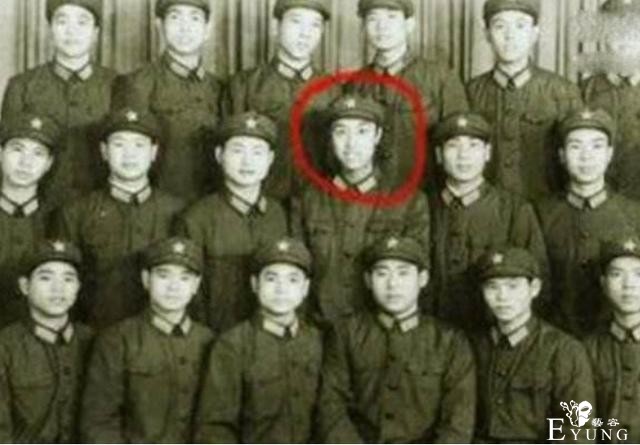 中国变性第一人，从小就爱穿女装，富商老公至死不知她曾是男儿身-6.jpg