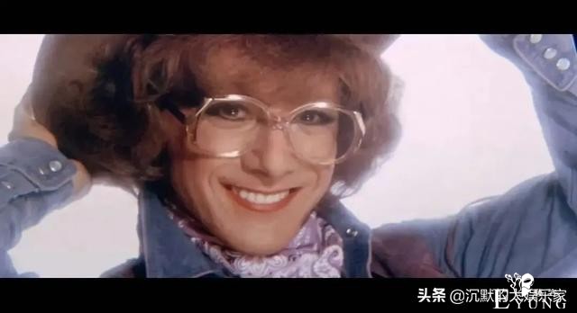10部惊掉下巴的变装电影：女装大佬硬核起来，让美少女自愧不如-11.jpg