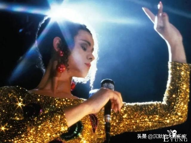 10部惊掉下巴的变装电影：女装大佬硬核起来，让美少女自愧不如-22.jpg