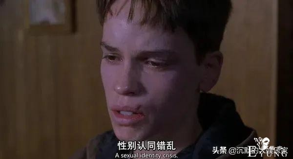 10部惊掉下巴的变装电影：女装大佬硬核起来，让美少女自愧不如-69.jpg