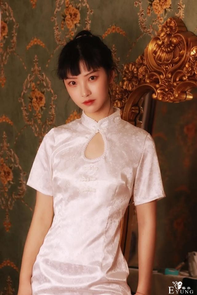 来咯，岳阳首家场景自拍馆！10个场景免费换装，不限时放肆拍-29.jpg
