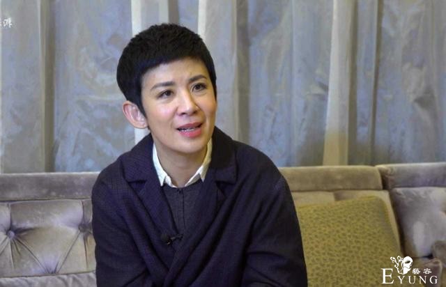 与陈可辛同居不同床16年，花销AA，生女儿不结婚的吴君如怎么想？-2.jpg