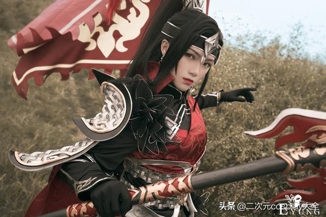 不负铠甲，不恋红妆：《剑网三》天策破虏军娘cos-11.jpg
