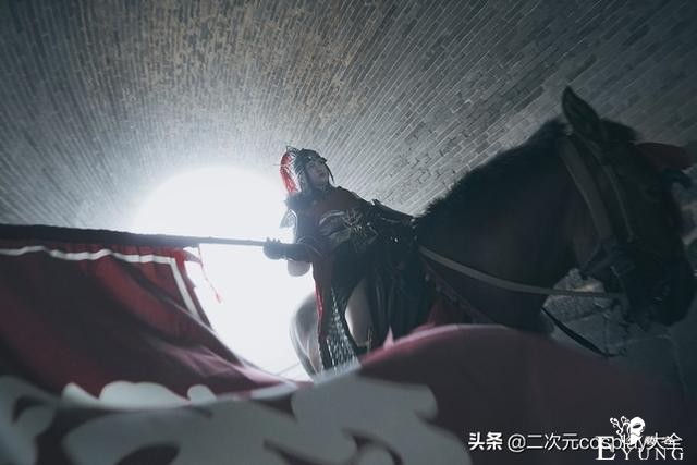 不负铠甲，不恋红妆：《剑网三》天策破虏军娘cos-53.jpg