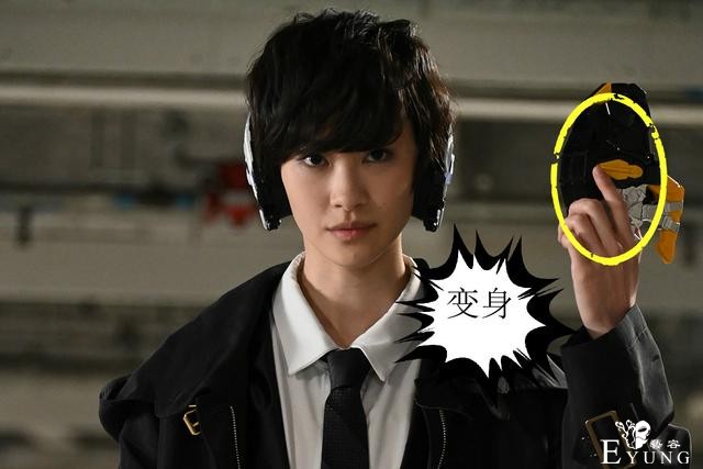 假面骑士01：“亡”姐皮套揭秘，外形酷似红蜘蛛，她才是四骑最强-1.jpg