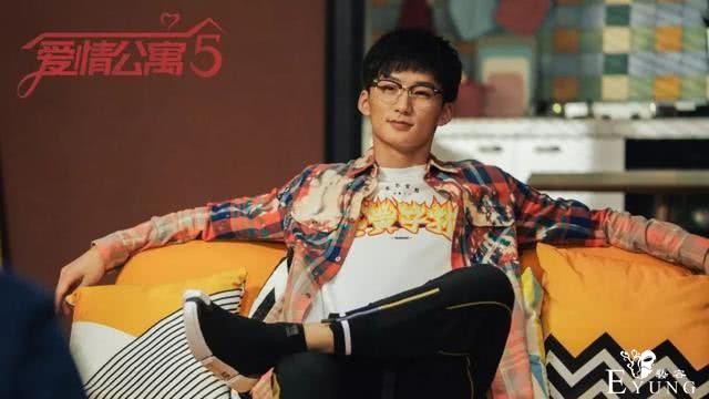 诸葛大力和赵海棠开黑吃鸡，网友：这事张伟知道吗？-3.jpg