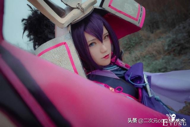 《阴阳师》妖刀姬觉醒cos，女神与武士盔甲的碰撞，美丽且帅气-6.jpg