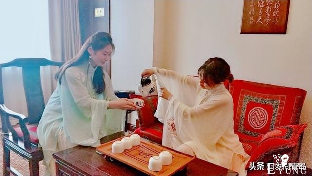 您被“拍了拍”！快来这个新开的“主题换装馆”，体验百变造型-12.jpg