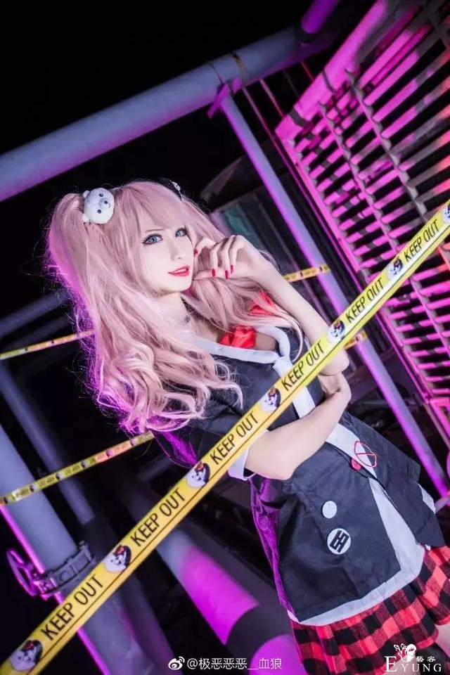 弹丸论破超高校级的绝望cos，气质女王江之岛盾子-2.jpg