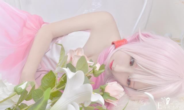 cosplay大长腿的小姐姐二次元美女！喷血登场-7.jpg