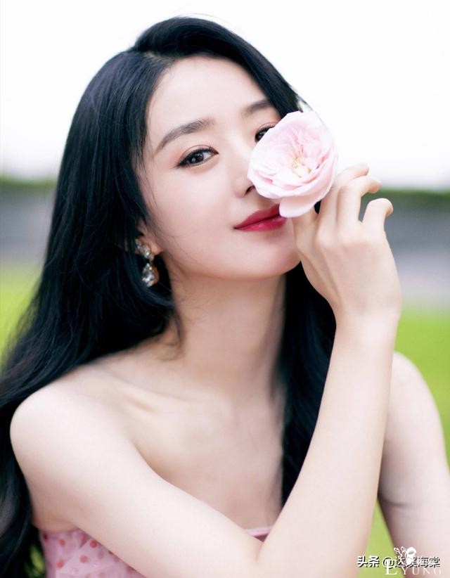 杨迪被指不尊重硬糖少女，却得谢娜力挺，原因与赵丽颖事件相似-10.jpg
