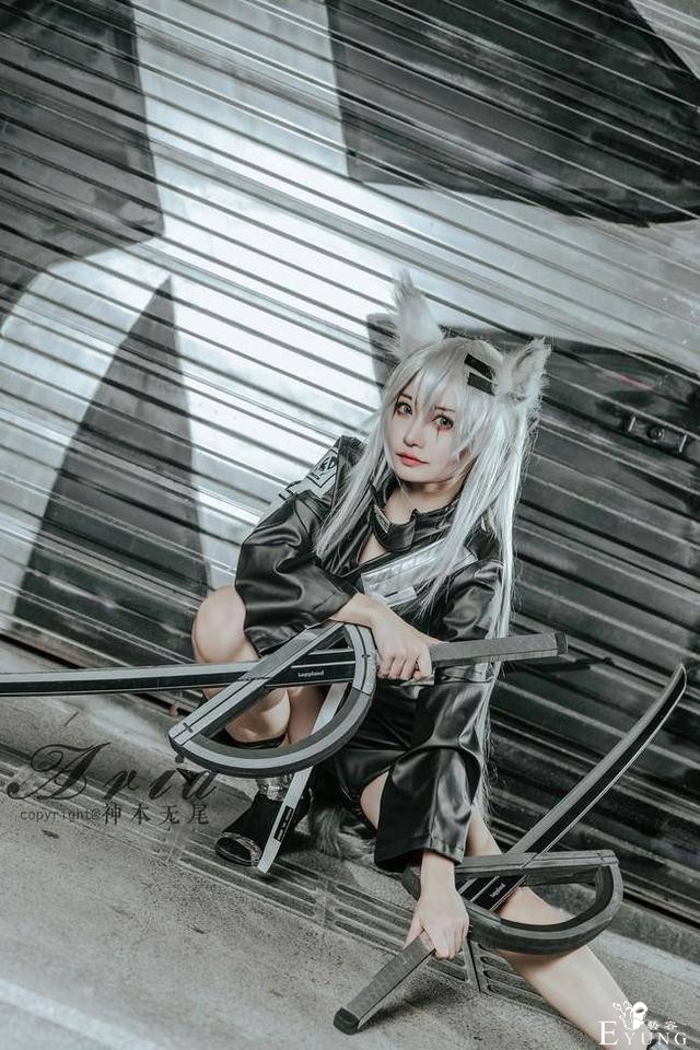 明日方舟拉普兰德cosplay猫耳朵很可爱-4.jpg