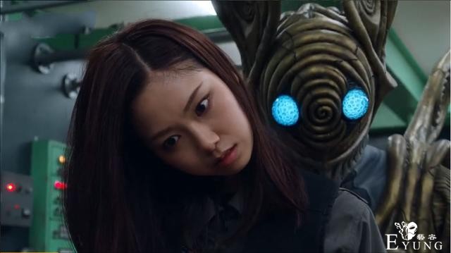 泽塔奥特曼：宇宙海贼目的揭晓，回归只有偷武器，泽塔小刀被盯上-2.jpg