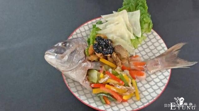 网友成功制作了《中华小当家》的美食，看起来神还原-4.jpg