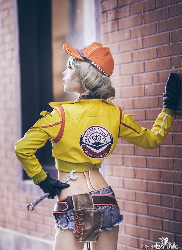 《最终幻想XV》希德妮cos，颜值吸睛，酷酷的修车妹太a了-12.jpg