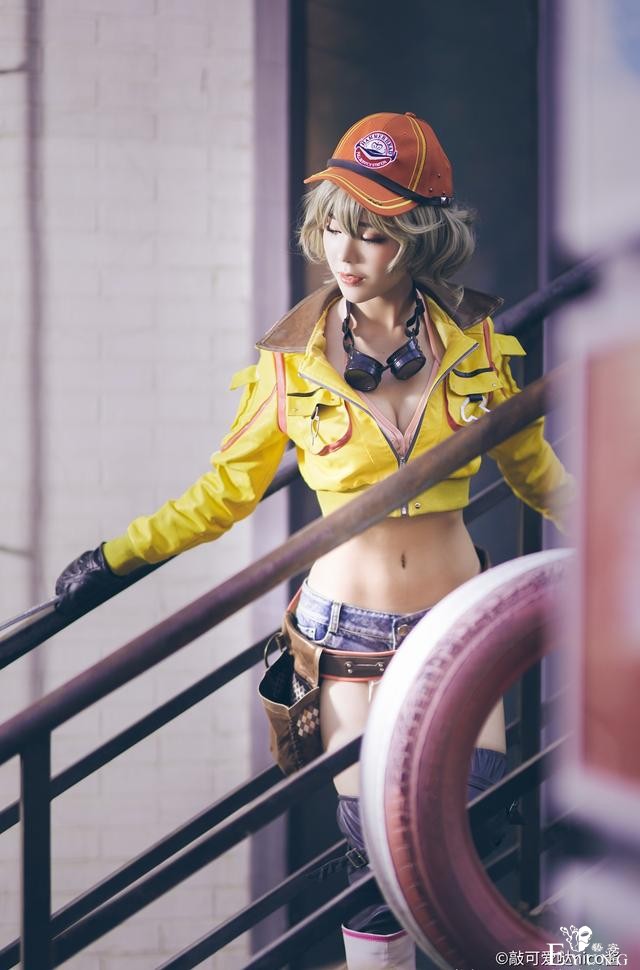 《最终幻想XV》希德妮cos，颜值吸睛，酷酷的修车妹太a了-11.jpg