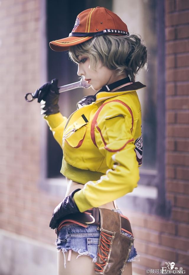 《最终幻想XV》希德妮cos，颜值吸睛，酷酷的修车妹太a了-13.jpg