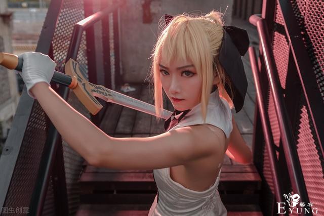 超清动漫二次元：突破限制，完美COS-3.jpg