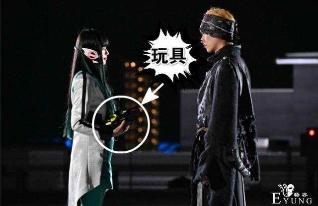假面骑士01第44话：亚兹送玩具，日本狼升级，不破依旧玩强掰-4.jpg