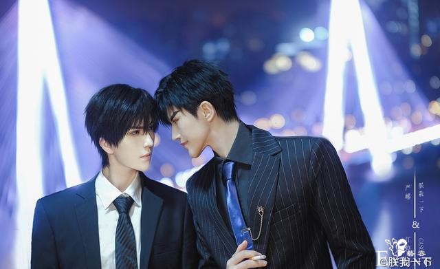 《破云》江停&严峫cos，颜值又a又绝，西装也太帅了吧-5.jpg