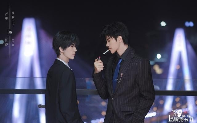 《破云》江停&严峫cos，颜值又a又绝，西装也太帅了吧-8.jpg