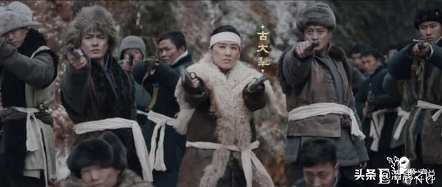 鬓边不是海棠红黄圣依和白冰在浪姐五公相遇并同被淘汰，这缘太巧-3.jpg