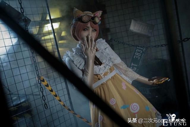 为爱发电：cos了几十套角色，最爱《第五人格》的园丁-1.jpg