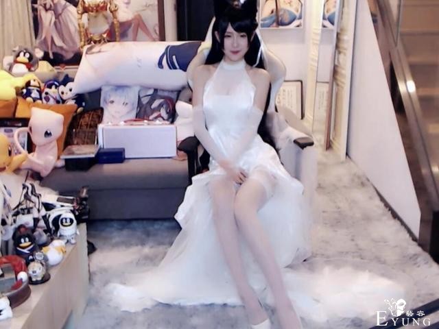 腐团儿更新频率变快，粉丝却表示想看纲手，真不怕直播间被封？-10.jpg