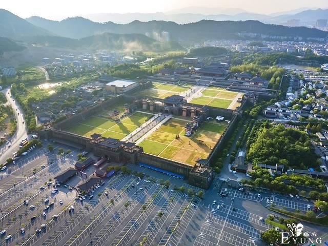 横店记事，这个夏末，我在横店拍大片-1.jpg