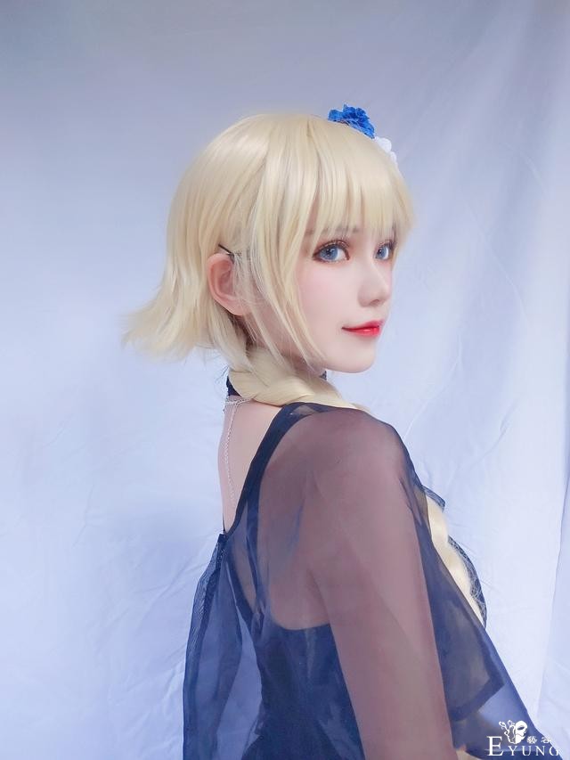 三组漂亮妹子COS的人气游戏《FGO》角色贞德！还原度不错-10.jpg