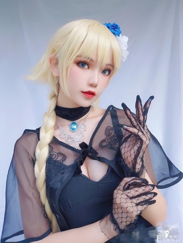 三组漂亮妹子COS的人气游戏《FGO》角色贞德！还原度不错-12.jpg