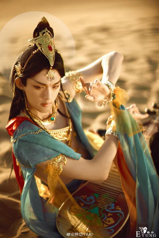 惊艳无以言表，天涯明月刀手游cos，沙漠与敦煌元素美到震撼-9.jpg