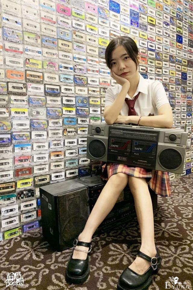 拥有800+张复古磁带的「私人换装馆」，你还没去打卡？-5.jpg