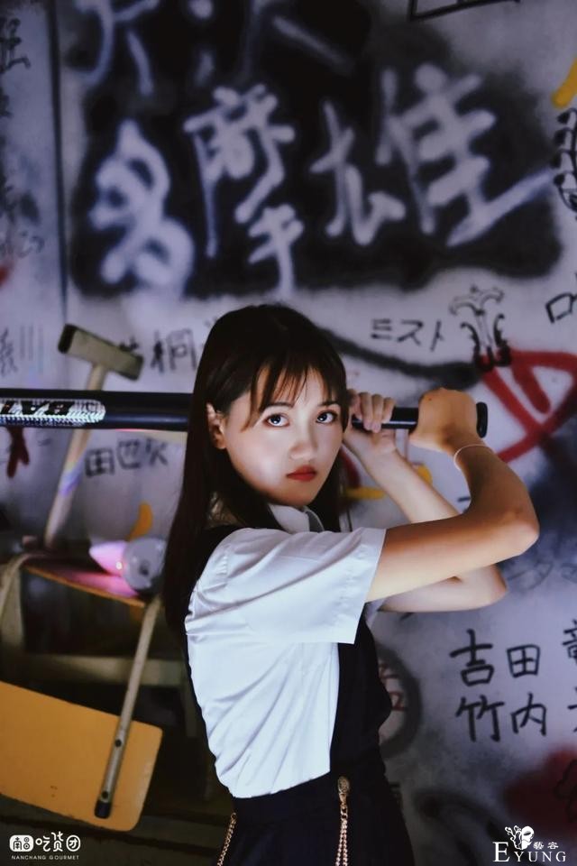 拥有800+张复古磁带的「私人换装馆」，你还没去打卡？-33.jpg