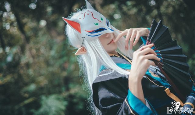 《阴阳师》妖狐cos，风雅俊逸有魅力，好一个帅气的崽崽-7.jpg
