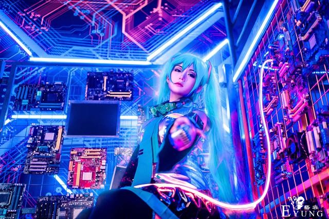三组漂亮国人妹子COS的虚拟角色“初音未来”！很可爱的作品-2.jpg