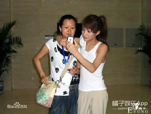 还记得中国最美“伪娘”小灿么？他换上男装依然帅翻一片！-40.jpg