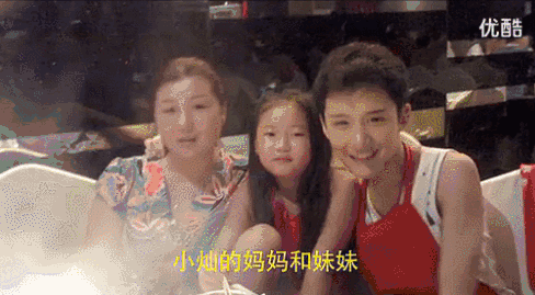 还记得中国最美“伪娘”小灿么？他换上男装依然帅翻一片！-43.jpg