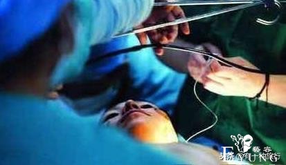 泰国人妖男变女全过程，妖娆身姿、美艳的背后却是一把辛酸-12.jpg