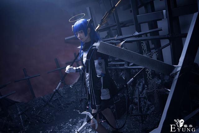 三组国产游戏《明日方舟》COSPLAY作品欣赏！造型很帅气哦-18.jpg