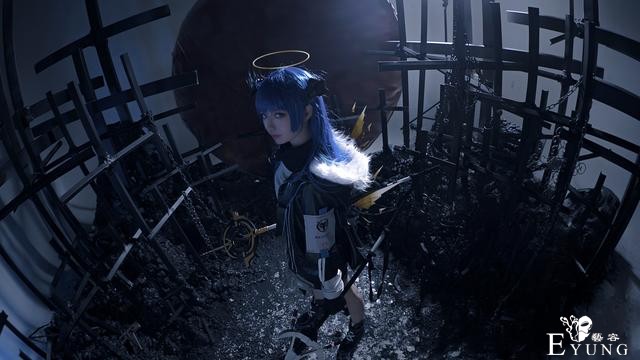 三组国产游戏《明日方舟》COSPLAY作品欣赏！造型很帅气哦-24.jpg