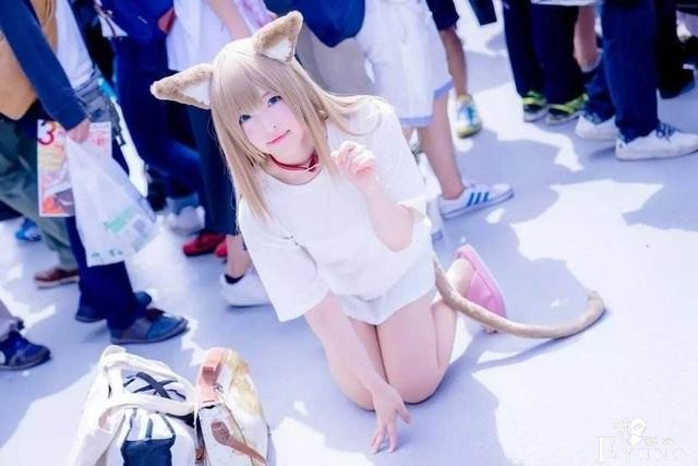 你以为穿上女装就是伪娘了吗？过程辛苦要求高，有的甚至要吃糖-1.jpg