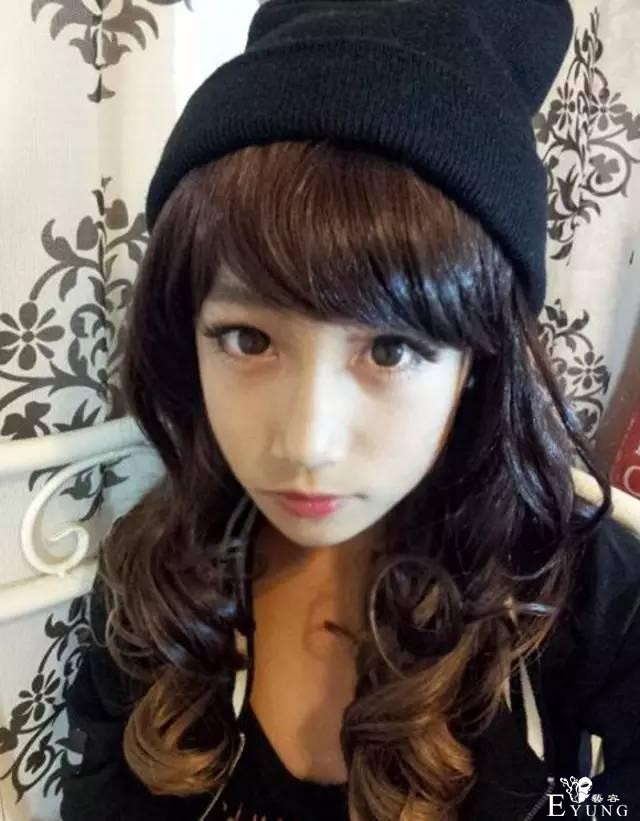 这个小学生男生被打扮成伪娘，成了日本网友追捧的网红-6.jpg