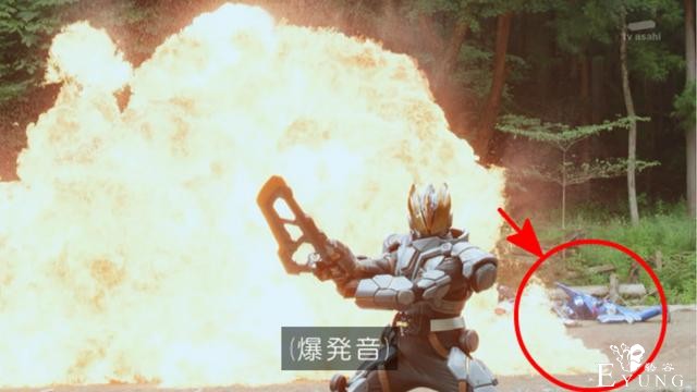 假面骑士圣刃：玄武化身暴躁老哥，开局放大招，男主遭遇友情吃瘪-5.jpg