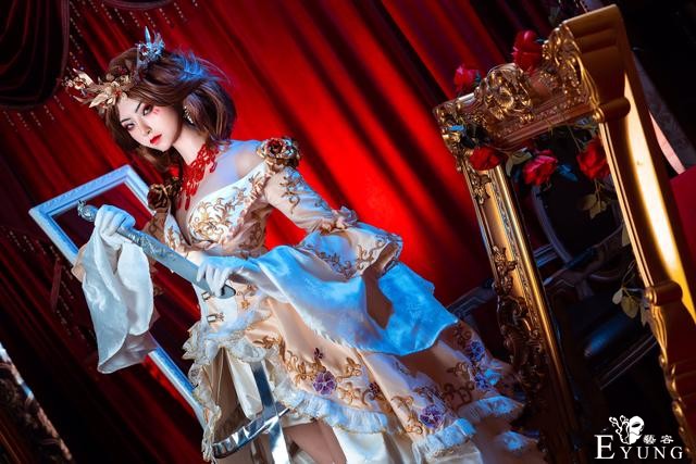 三位漂亮COSER扮演的《第五人格》角色红夫人！画面相当华丽-2.jpg